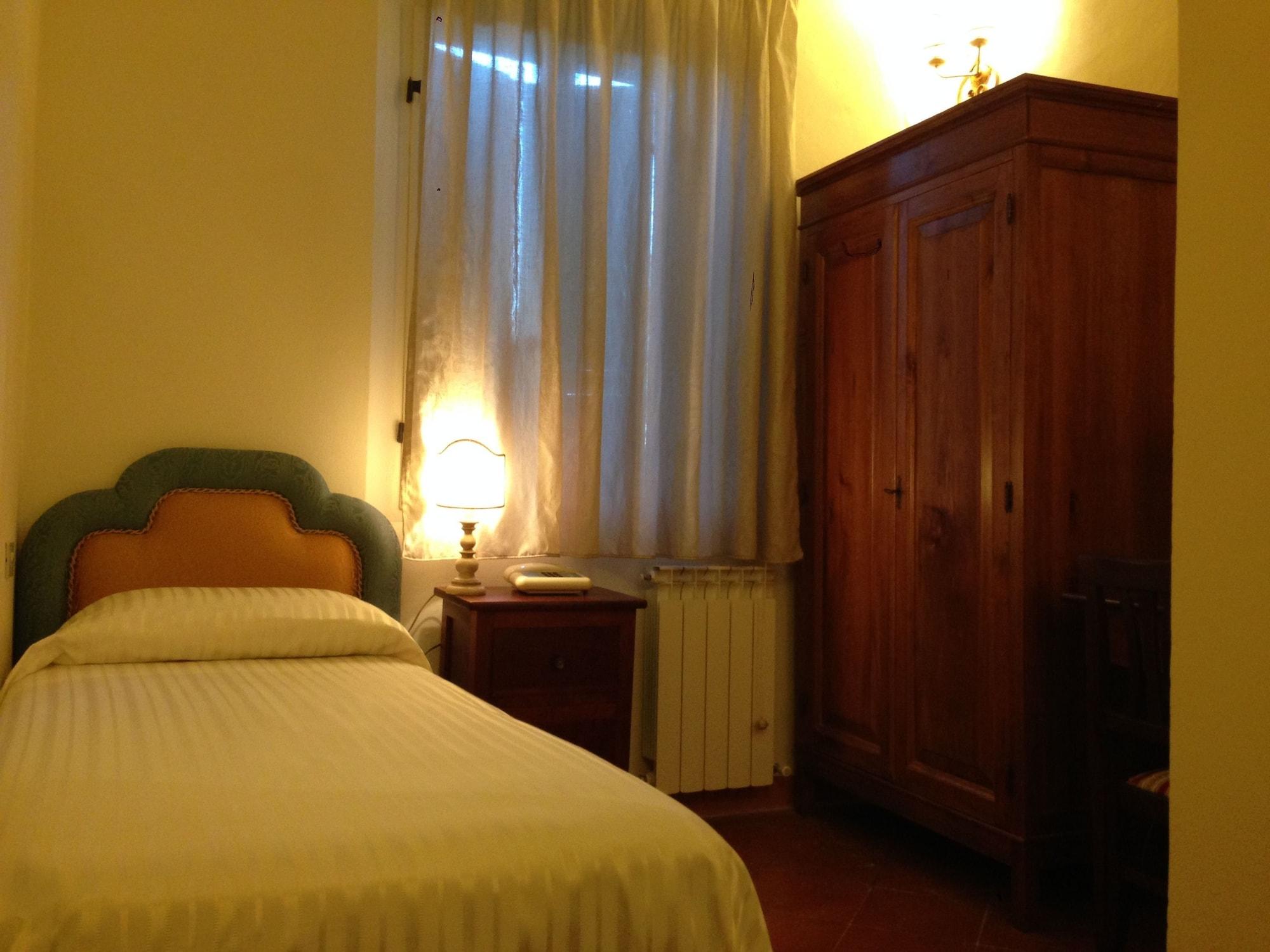 Hotel Palazzo di Valli Siena Esterno foto